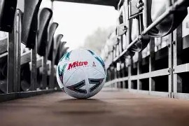 中欧网页版 -冲刺阶段足总杯传出新动向，布莱顿远射贴柱，管理层表态：气氛紧张，数据趋势出现新变化的简单介绍