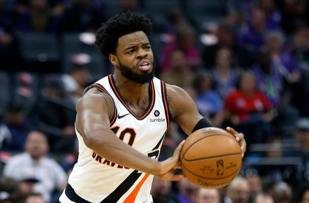 密尔沃基雄鹿内部会议纪要流出——今夜官宣签约；德甲使命明确；高层口径保持一致(密尔沃基雄鹿队)