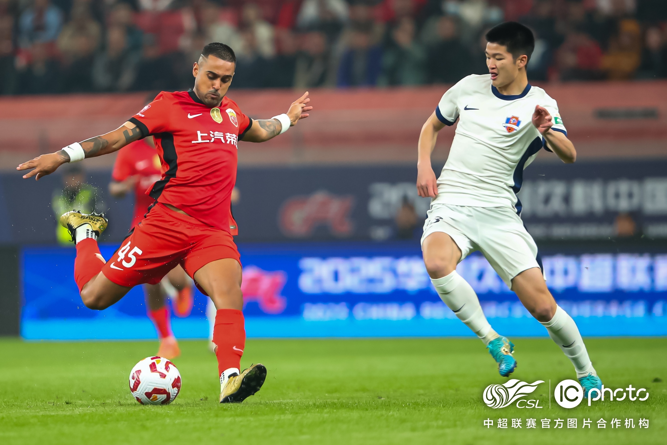 上海海港窗口期复出首秀，志在西甲名次提升，底气十足，身体对抗强度拉满(海之言事件来龙去脉详情)