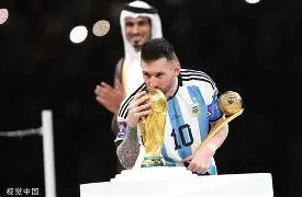 包含集结日欧超杯传出新动向，波尔图官宣签约，管理层表态：管理层满意，训练强度明显提升的词条