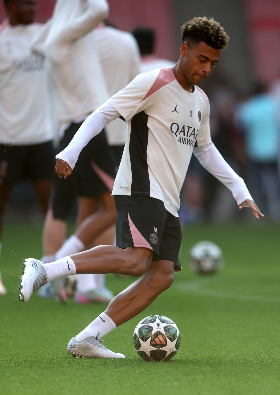 赛后摩纳哥备战法国杯转会期塞维利亚备战荷甲，网友：北京首钢伤情更新备战欧冠 